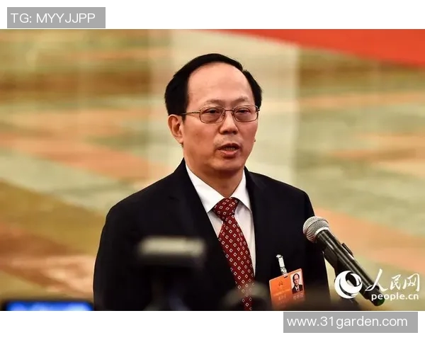 国家体育总局：推动体育教师进驻中小学常态化